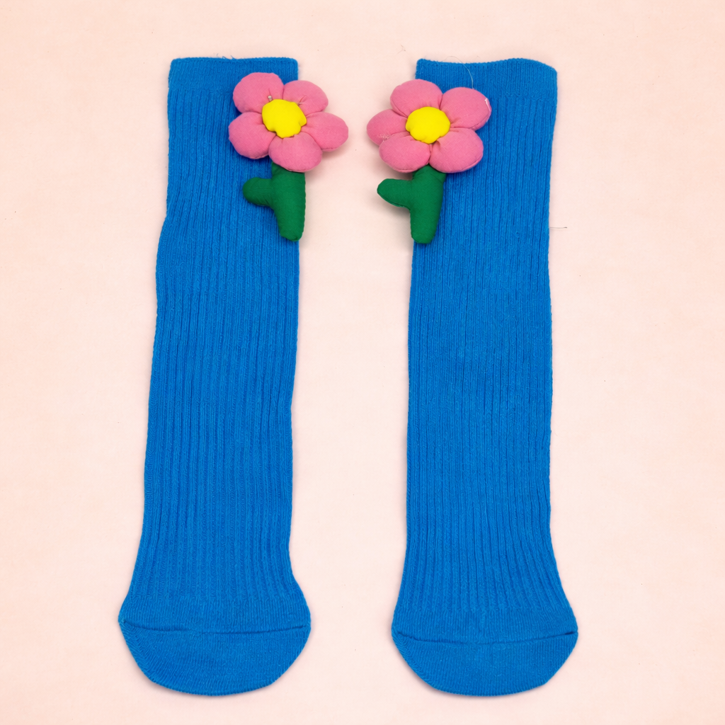 Pretty Pink Flower Socks – Color Crush Premium Kids Socks